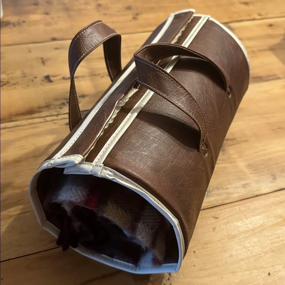 Vintage Faribo Woolen Throw Blanket with Carry Case